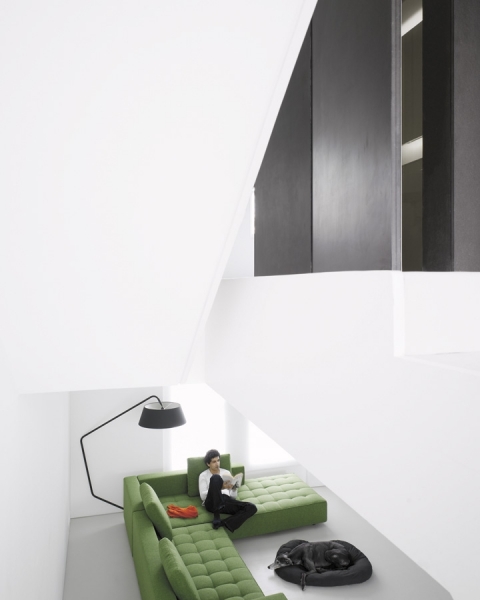Photograph Nick Guttridge House In Westbourne Grove on One Eyeland